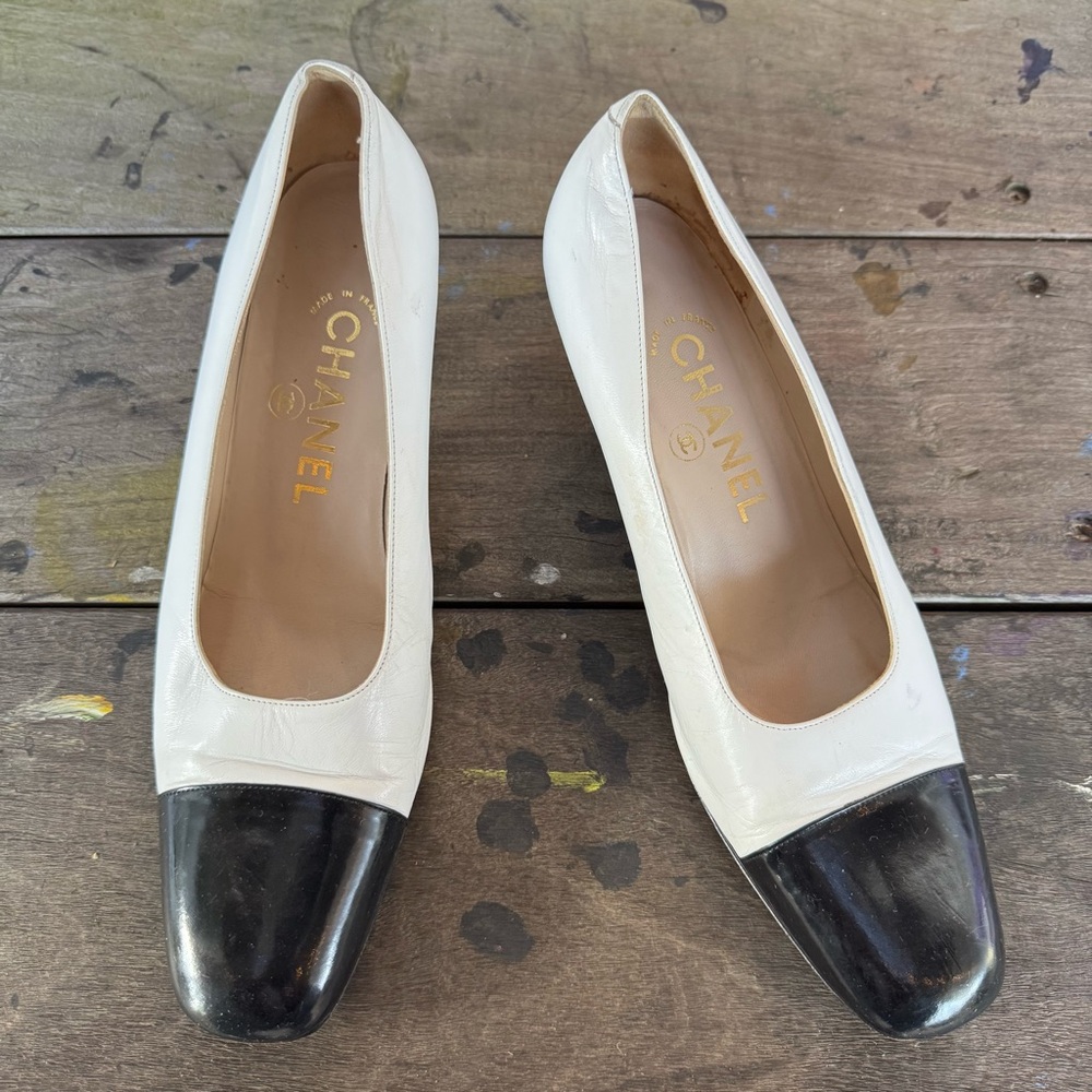 CHANEL Women's Black and White Heels